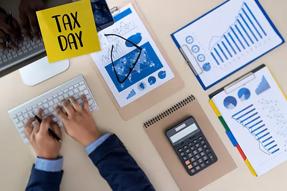 Managing payroll taxes